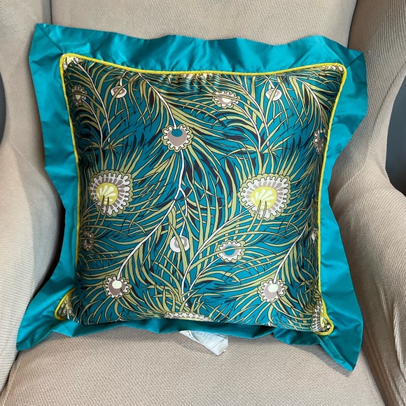 Liberty of London for Target 2010 Peacock Feathers Throw Pillows - Picture 6 of 14